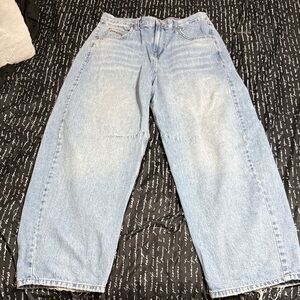 BDG Barrel Jeans